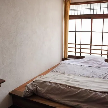 Taketa Ekimae Hostel Cue Exterior photo