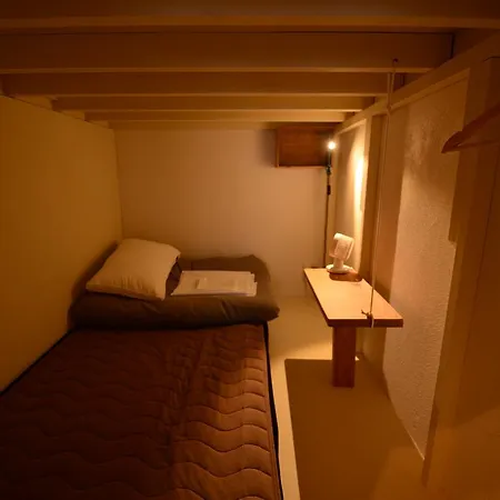 Taketa Ekimae Hostel Cue Exterior photo