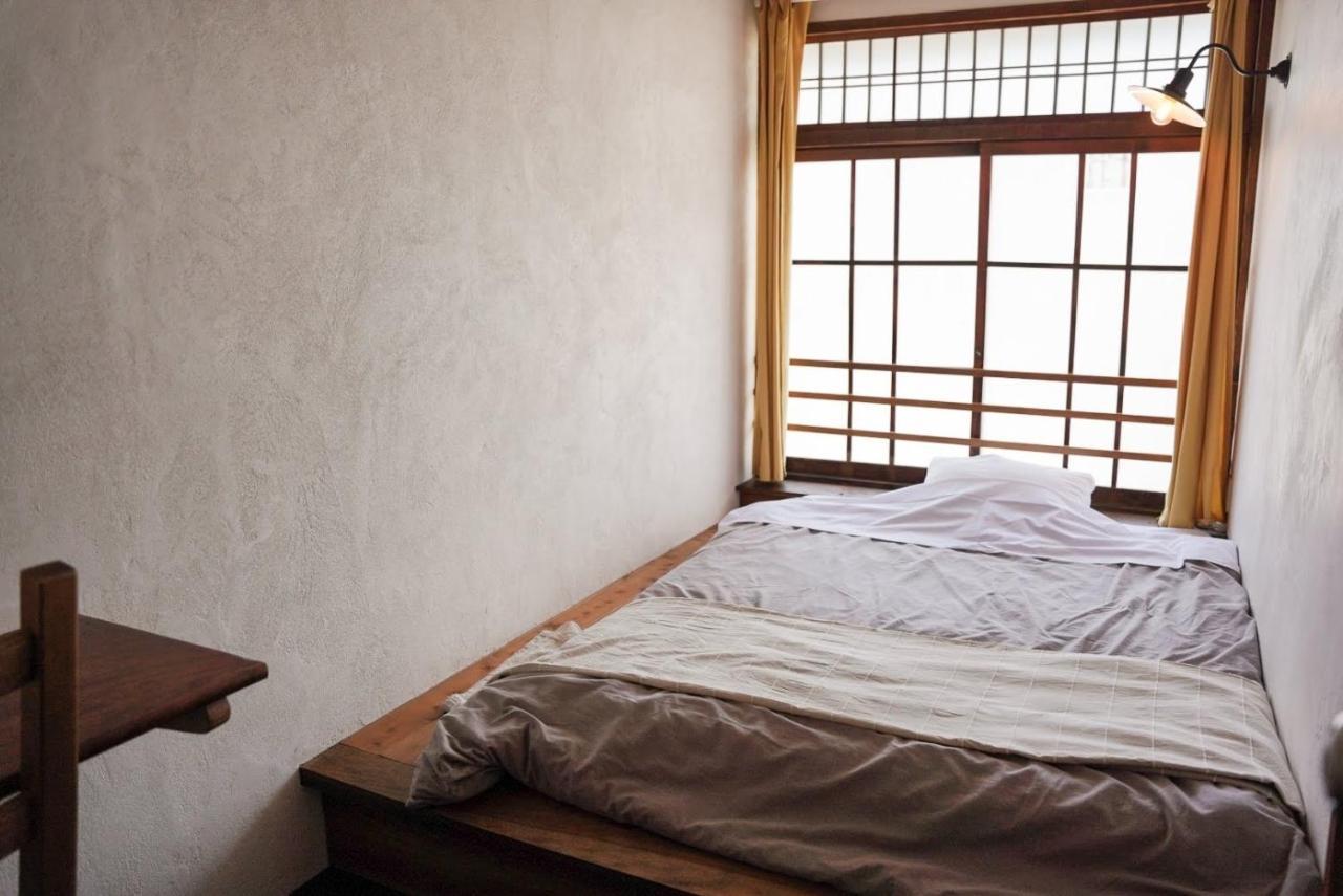 Hostel Ekimae Cue Taketa